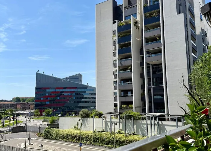 Luro s - City Life Nest