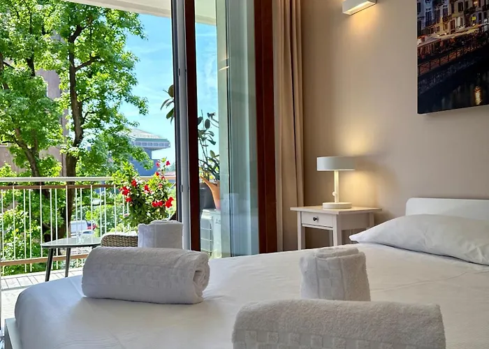 Luro s - City Life Nest